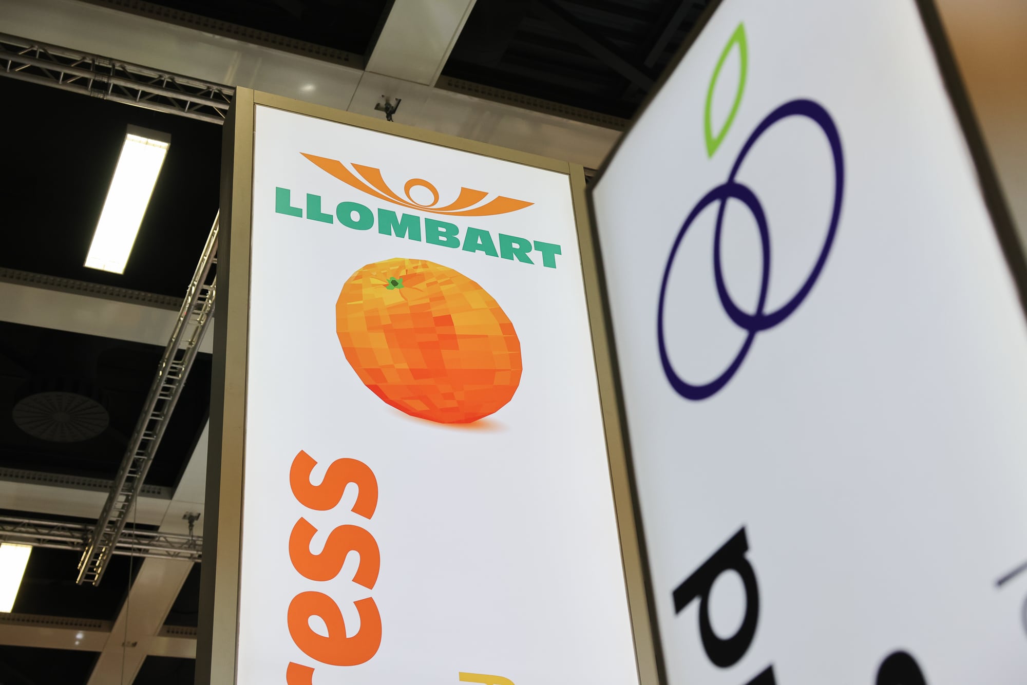 Trade - Gallery 09 - Exhibition stand 14 web gewerbe messestand fruitlogistica 0014